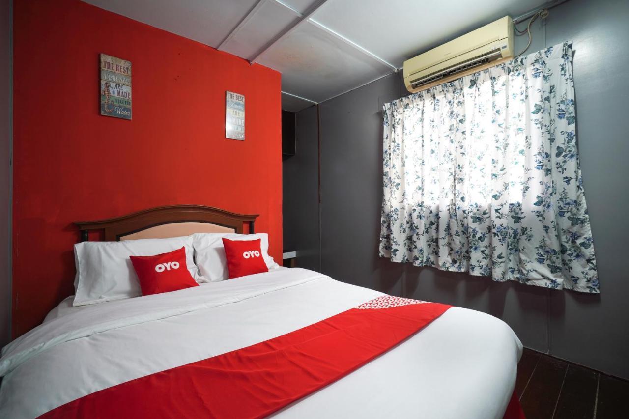 Oyo 89646 Panvill Resort Kampong Pasir Bogak Εξωτερικό φωτογραφία